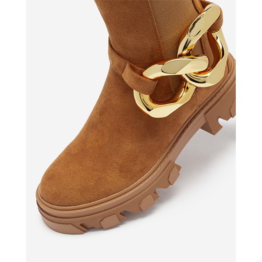 Damskie wysokie botki ze złotym łańcuszkiem w kolorze camel Elrudi - Obuwie Royalfashion.pl 36 royalfashion.pl