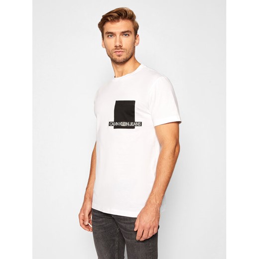 Calvin Klein Jeans T-Shirt Contrast Pocket J30J316451 Biały Regular Fit M MODIVO okazyjna cena