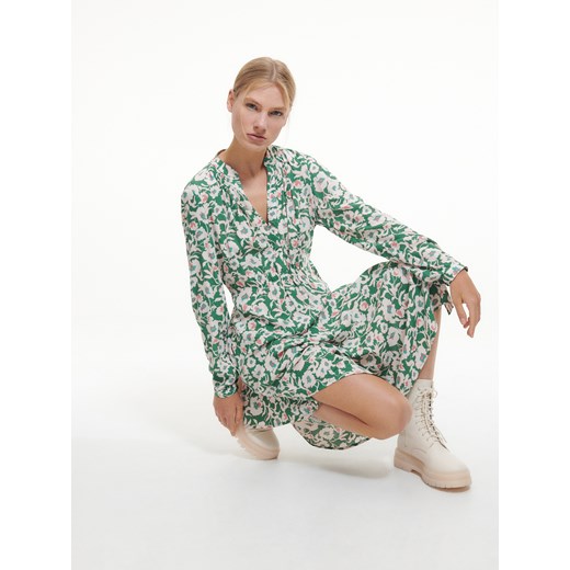 Reserved - Wzorzysta sukienka z EcoVero™ - Zielony Reserved 36 wyprzedaż Reserved