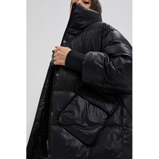 Pikowana kurtka z kołnierzem czarna ze sklepu Moodo.pl w kategorii Kurtki damskie - zdjęcie 145303634