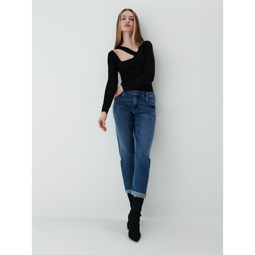 Mohito - Jeansy boyfriend fit - Niebieski Mohito 36 promocyjna cena Mohito
