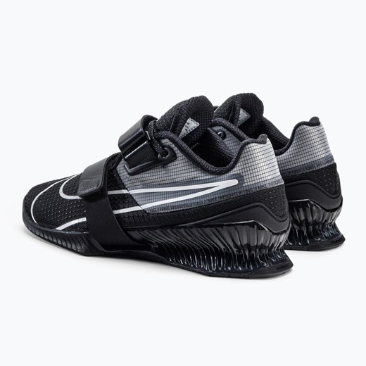 Buty sportowe męskie Nike jesienne sznurowane