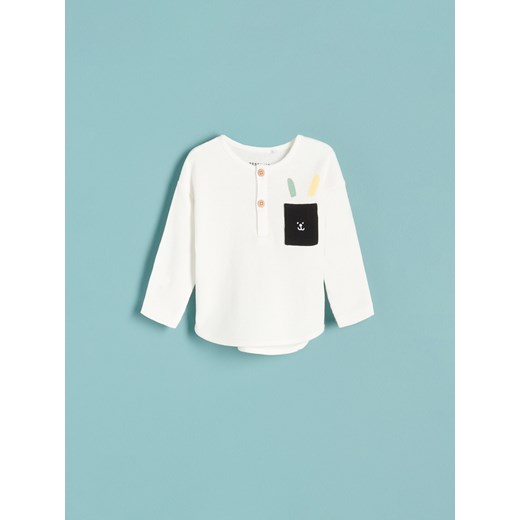 Reserved - Bawełniany longsleeve z aplikacją - Biały Reserved 74 (6-9 m.) Reserved