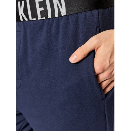 Calvin Klein Underwear Spodnie piżamowe 000NM1961E Granatowy Calvin Klein Underwear M okazyjna cena MODIVO