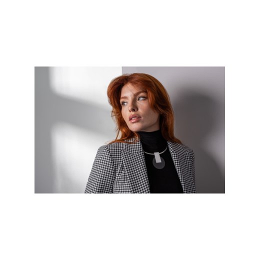 Naszyjnik ze stali szlachetnej typu choker z zawieszką Moora One size Moora