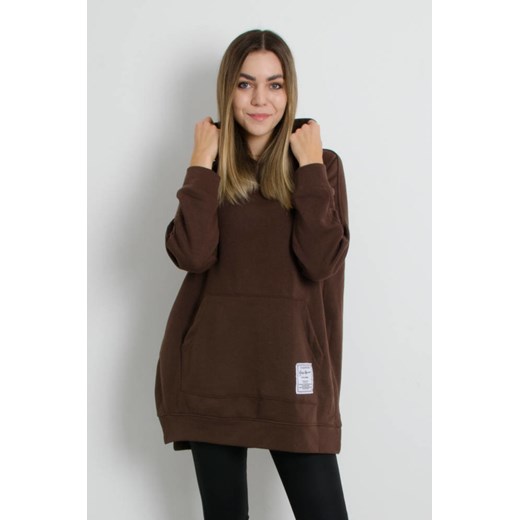 BLUZA OVERSIZE Z ROZCIĘCIAMI PO BOKACH I OZDOBNĄ NASZYWKĄ- CIEMNY BRĄZ Olika uniwersalny olika.com.pl