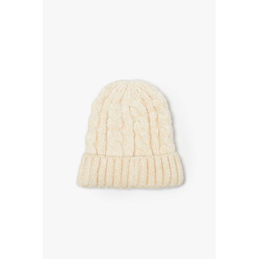Ciepła czapka z warkoczowym spoltem beżowa ze sklepu Moodo.pl w kategorii Czapki zimowe damskie - zdjęcie 145913814