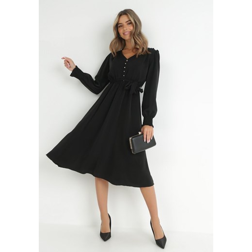 Czarna Sukienka z Bufiastym Rękawem i Guzikami przy Dekolcie Mozelle ze sklepu Born2be Odzież w kategorii Sukienki - zdjęcie 146329541