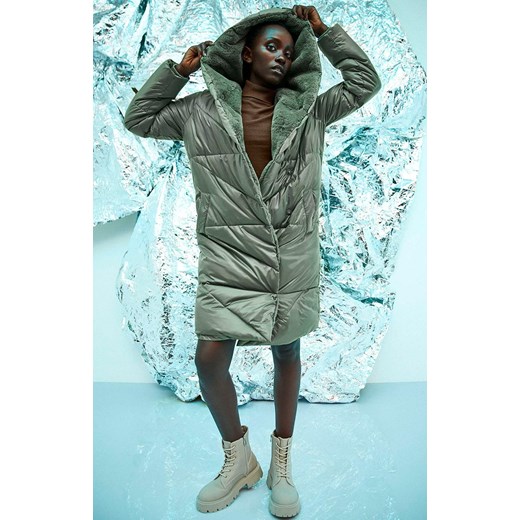 Płaszcz z ocieplanym kapturem w kolorze oliwkowym 3918, Kolor oliwkowy, Rozmiar L Primodo