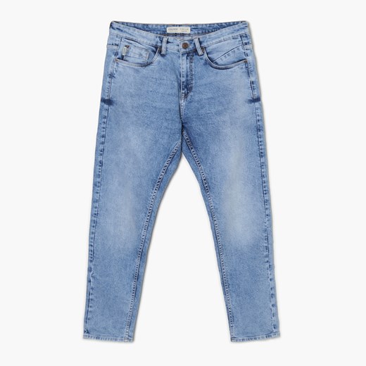 Cropp - Jasne jeansy regular z efektem sprania - Niebieski Cropp 30/32 Cropp
