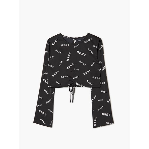 Cropp - Czarna bluzka z marszczeniem - Czarny Cropp XS Cropp