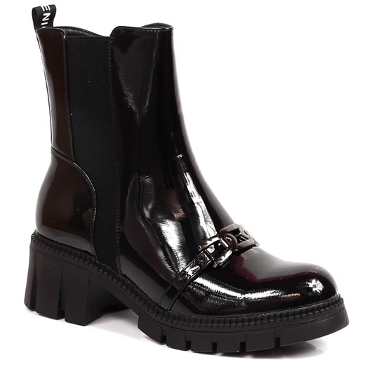 Botki lakierowane na klocku i platformie z łańcuchem ocieplane czarne Potocki Potocki 40 ButyModne.pl