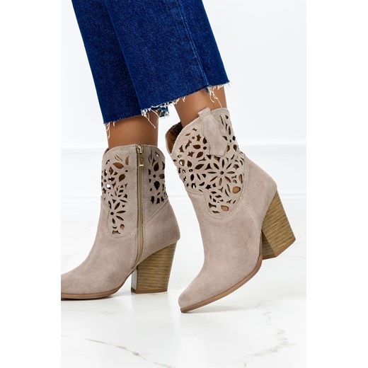 Beżowe botki skórzane kowbojki ażurowe PRODUKT POLSKI Casu 3265 Casu 38 okazyjna cena Casu.pl
