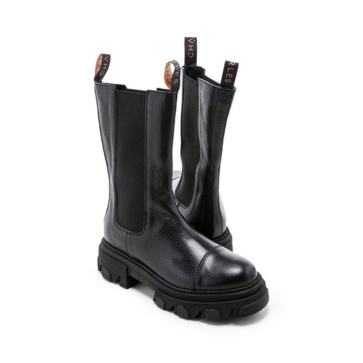 Botki Charles Footwear na platformie zamszowe