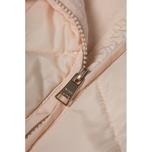 DKNY Kombinezon - Różowy jasny - Dziewczynka - 3-6 MSC(68CM) 6-9 MSC(74CM) okazyjna cena Halfprice