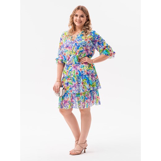 Sukienka damska Plus Size 066DLR - biała Edoti.com 50 (5XL) okazyjna cena Edoti