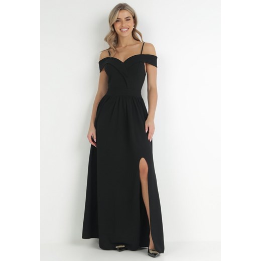 Czarna Rozkloszowana Sukienka na Ramiączkach Maxi Chilli ze sklepu Born2be Odzież w kategorii Sukienki - zdjęcie 147916594