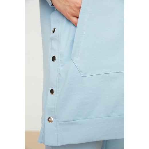 2-częściowy zestaw w kolorze jasnoniebieskim - bluza, spodnie dresowe Trendyol M okazyjna cena Limango Polska