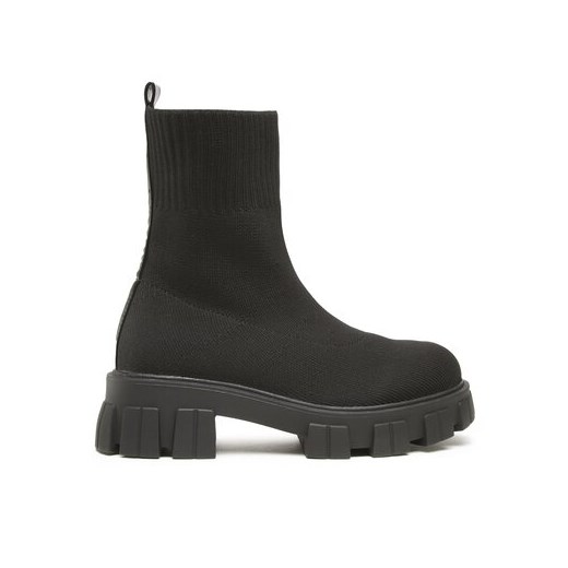 Botki DeeZee na obcasie casual 