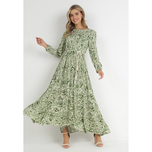 Zielona Sukienka Rozkloszowana z Falbankami Motren ze sklepu Born2be Odzież w kategorii Sukienki - zdjęcie 148385424
