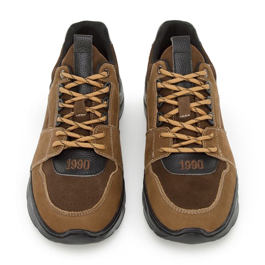 Męskie sneakersy na lekkiej podeszwie brązowe ze sklepu WITTCHEN w kategorii Buty sportowe męskie - zdjęcie 148405481
