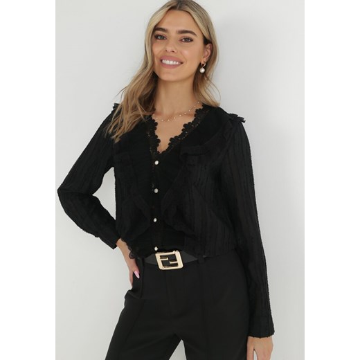 Czarna Koszula z Falbankami i Ażurową Koronką Fairwillow ze sklepu Born2be Odzież w kategorii Koszule damskie - zdjęcie 148431920