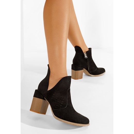 Czarne ażurowe botki na słupku Higuera ze sklepu Zapatos w kategorii Botki - zdjęcie 148525892