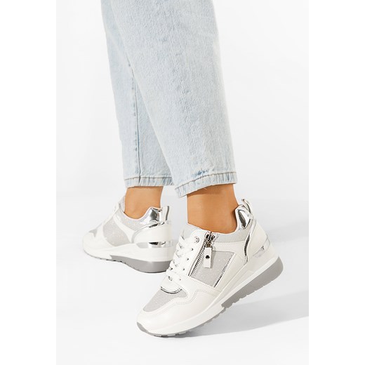 Białe sneakersy na koturnie Rafina V2 ze sklepu Zapatos w kategorii Buty sportowe damskie - zdjęcie 148585392