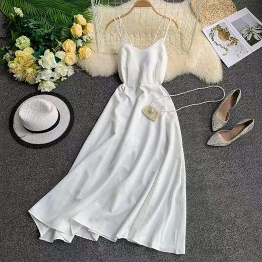 Sukienka Midi ze sklepu ParinePL w kategorii Sukienki - zdjęcie 148590801
