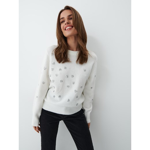 Mohito - Sweter z cekinami - Biały ze sklepu Mohito w kategorii Swetry damskie - zdjęcie 148637194