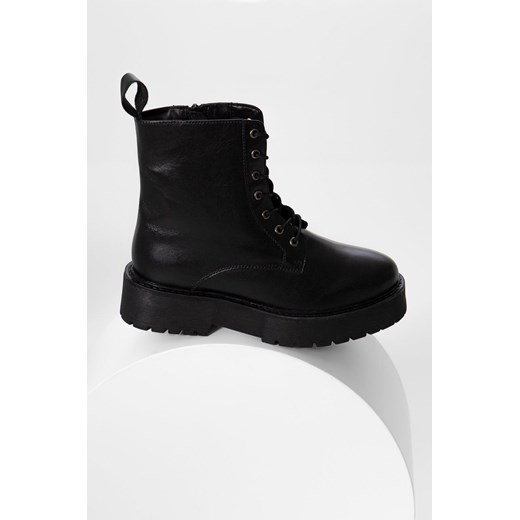 Answear Lab botki skórzane damskie kolor czarny na platformie lekko ocieplone Answear Lab 39 ANSWEAR.com