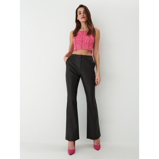 Mohito - Spodnie bootcut - Brązowy Mohito 32 okazja Mohito