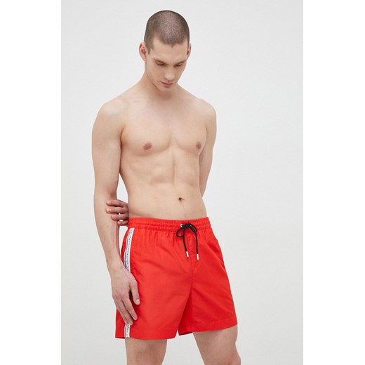 Calvin Klein szorty kąpielowe kolor czerwony ze sklepu ANSWEAR.com w kategorii Kąpielówki - zdjęcie 149462800