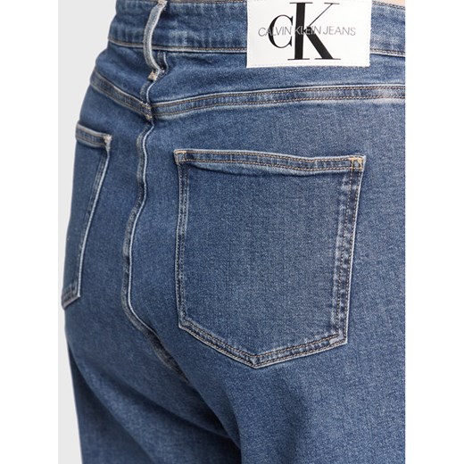 Calvin Klein Jeans Plus Jeansy J20J217529 Niebieski Mom Fit 38 promocja MODIVO