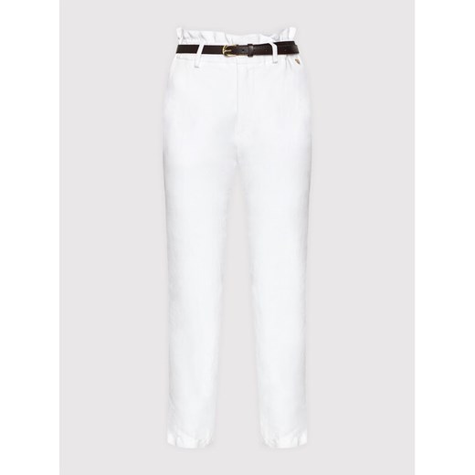 Rinascimento Spodnie materiałowe CFC0103571003 Biały Regular Fit Rinascimento S wyprzedaż MODIVO