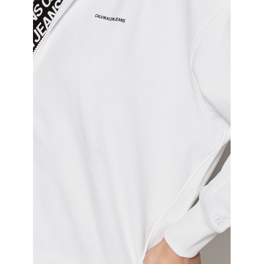 Calvin Klein Jeans Bluza J20J215577 Biały Regular Fit XS okazyjna cena MODIVO