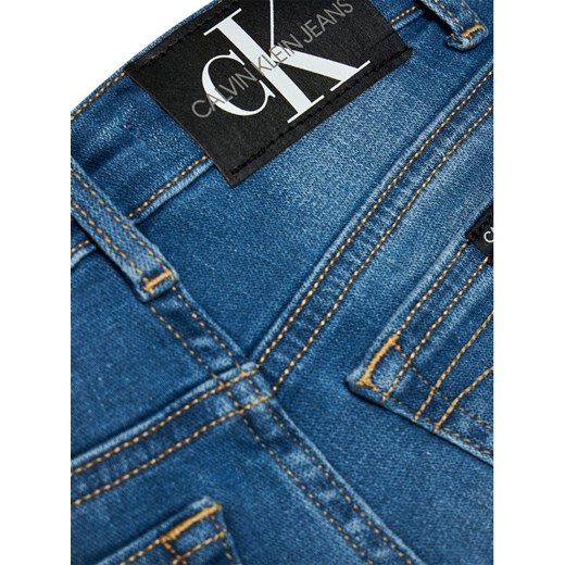 Calvin Klein Jeans Szorty jeansowe IB0IB00770 Granatowy Regular Fit 8Y MODIVO wyprzedaż