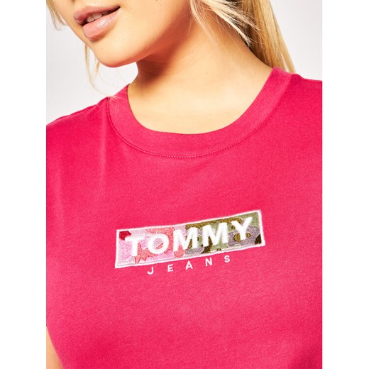 Tommy Jeans T-Shirt Camo Square DW0DW08054 Różowy Regular Fit Tommy Jeans XS promocja MODIVO