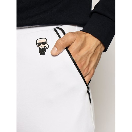 KARL LAGERFELD Spodnie dresowe Sweat 705025 511900 Biały Regular Fit Karl Lagerfeld XXL wyprzedaż MODIVO