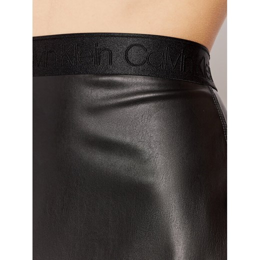 Calvin Klein Spódnica z imitacji skóry Pu K20K203118 Czarny Regular Fit Calvin Klein 40 promocja MODIVO