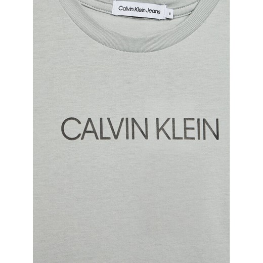 Calvin Klein Jeans T-Shirt Institutional IB0IB00347 Szary Regular Fit 12Y wyprzedaż MODIVO