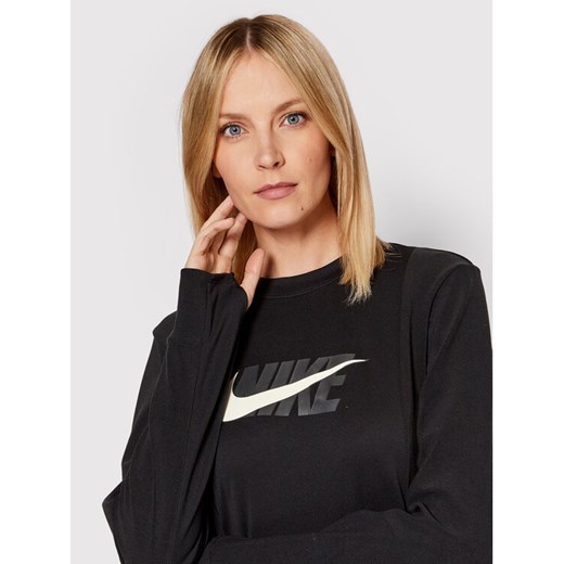 Bluza damska Nike z napisami krótka czarna 
