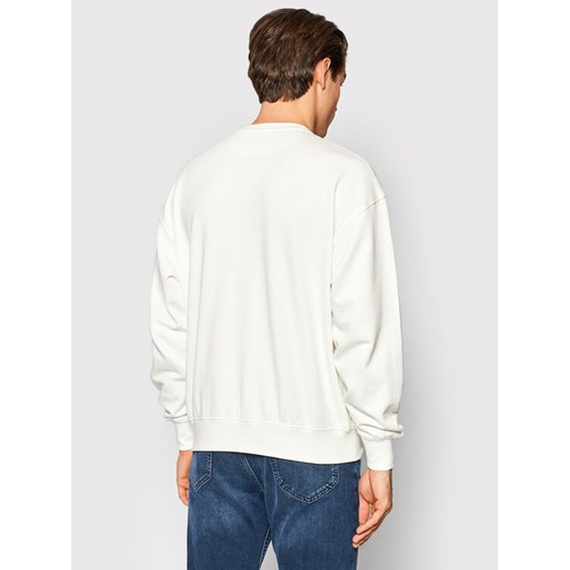 Wrangler Bluza RICK AND MORTY W6R1HN737 Biały Regular Fit Wrangler L okazja MODIVO