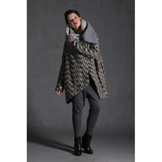 NUBEE - ASYMMETRY STACK - Płaszcz swetrowy showroom-pl bialy