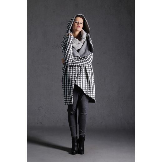 NUBEE - ASYMMETRY HOOD - Płaszcz dzianina swetrowa showroom-pl asymetryczne