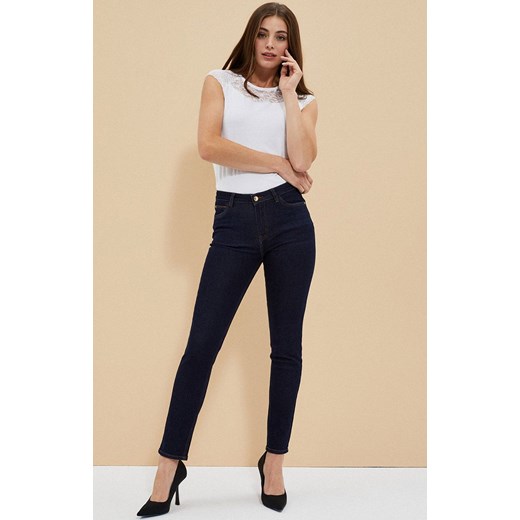 Spodnie damskie jeansowe w kolorze ciemnoniebieskim 4011, Kolor granatowy, Rozmiar S, Moodo ze sklepu Primodo w kategorii Jeansy damskie - zdjęcie 150589950