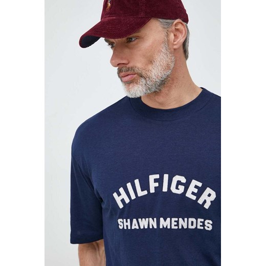 Tommy Hilfiger t-shirt x Shawn Mendes męski kolor granatowy z nadrukiem ze sklepu ANSWEAR.com w kategorii T-shirty męskie - zdjęcie 150692141