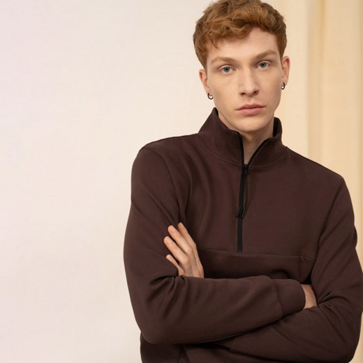 Męska bluza dresowa nierozpinana bez kaptura OUTHORN OTHAW22TSWSM060 Outhorn L wyprzedaż Sportstylestory.com