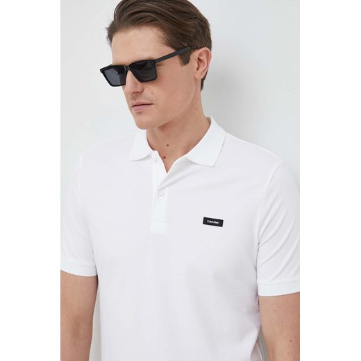Calvin Klein polo męski kolor biały gładki ze sklepu ANSWEAR.com w kategorii T-shirty męskie - zdjęcie 150877671
