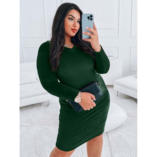 PLUS SIZE Welurowa sukienka oversize - ALMENA - butelkowa zieleń Magmac one size promocyjna cena magmac.pl